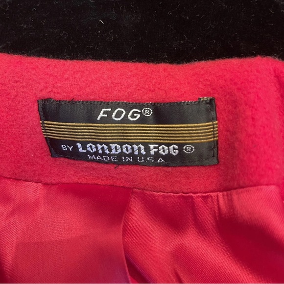 Vintage 80s London Fog Red Wool Long Coat Black Velvet Collar Gold Button 10 P - Picture 9 of 9